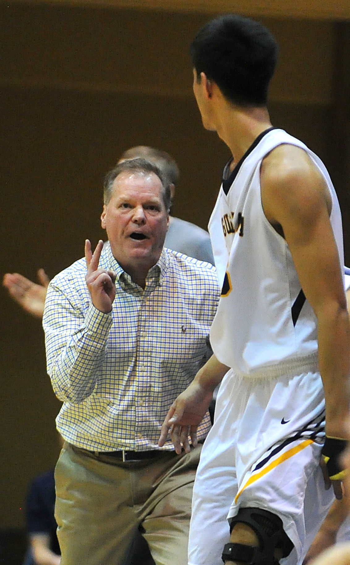 Augustana vs Wheaton men's basketball